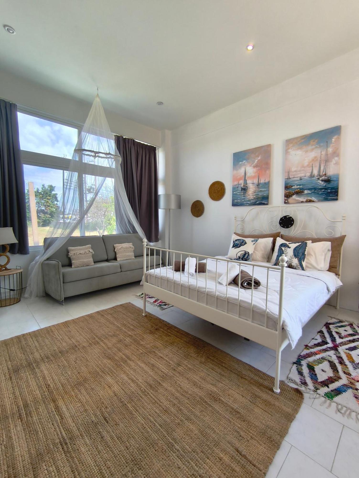 Spacious Beach House Theologos מראה חיצוני תמונה