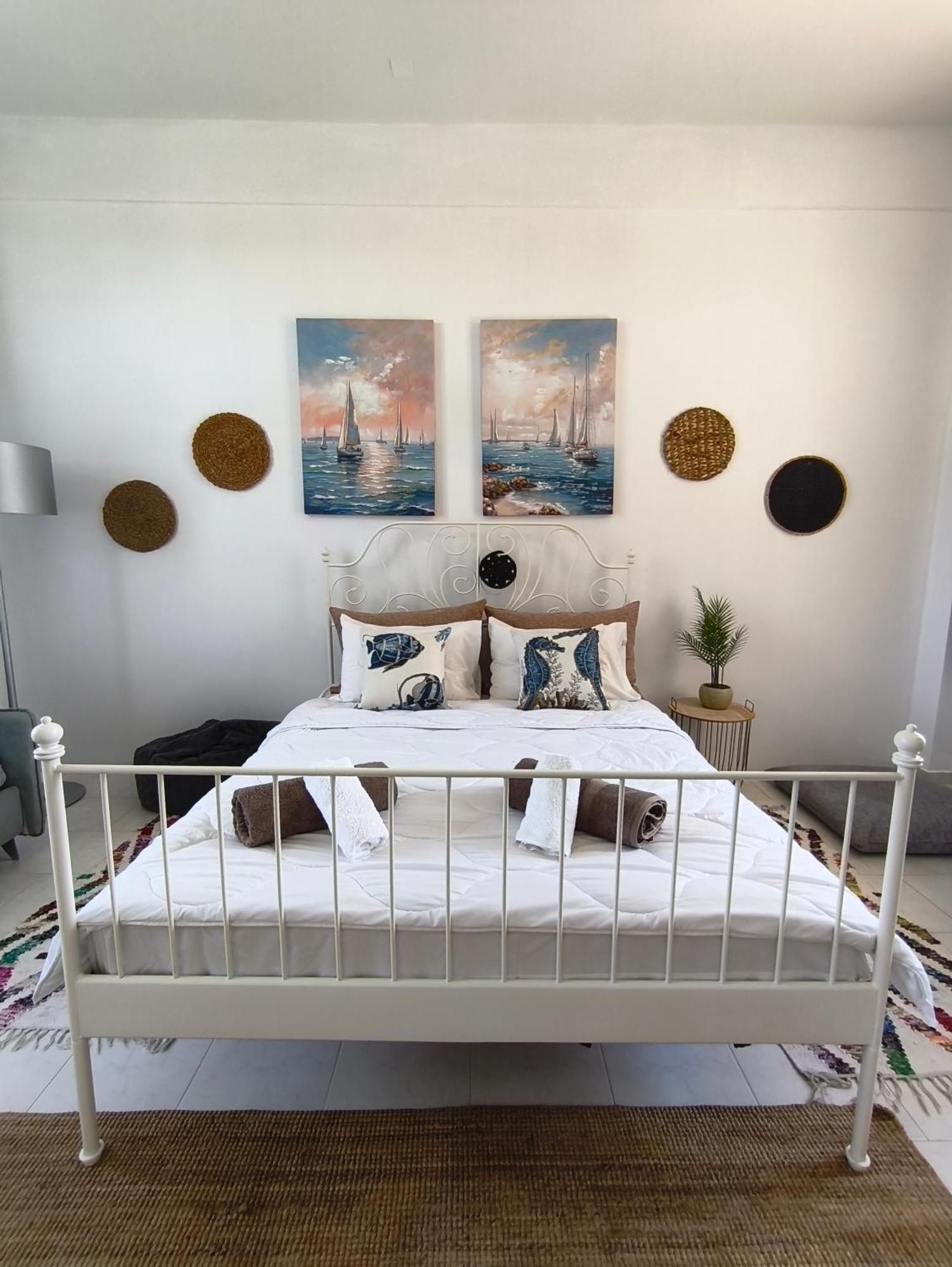 Spacious Beach House Theologos מראה חיצוני תמונה
